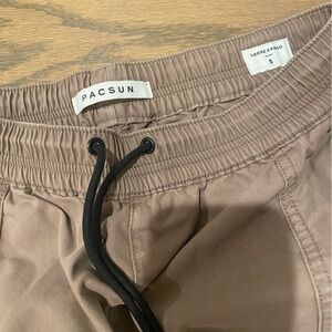 PAC Sun Men’s cargo. Excellent condition